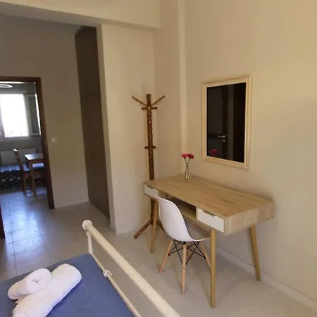 Cozy Apartment In The Heart Of The Town Argostoli  Exterior photo